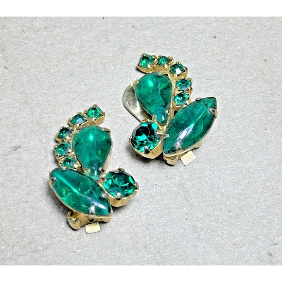 Vtg Emerald Green Rhinestone Prong Set Clip On Earrings Gold-tone - Picture 12 of 16